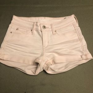 Levi short shorts